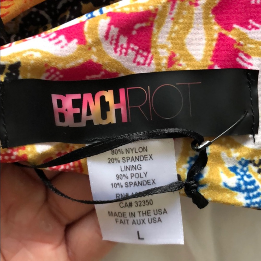 Beach Riot bathing suit - Picture 3 of 4